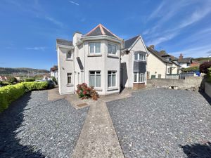 Photo 1- click for photo gallery